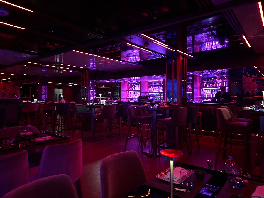 레스토랑 내부 모습