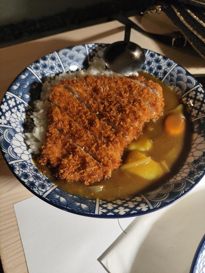 정갈한 일본 가정식, 돈까스 카레