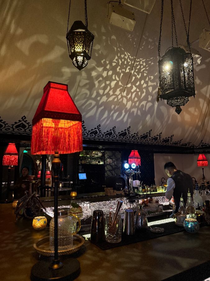 바르바로사 바 내부