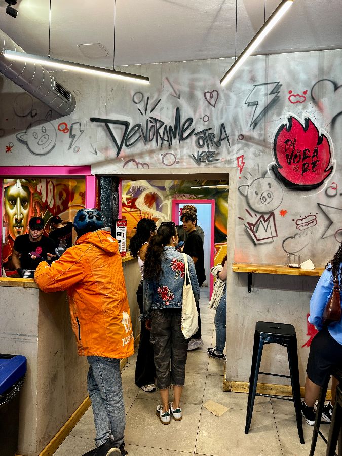 디보라레 내부 모습