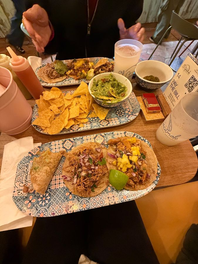 테이블 위의 음식