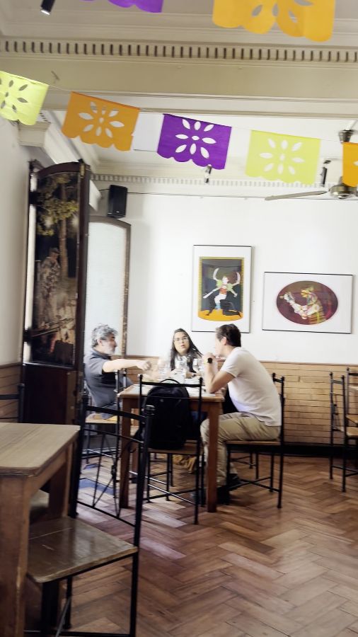 편안한 분위기 속 식사