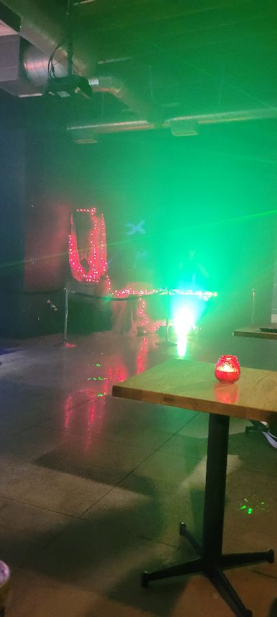 말스 바 내부 전경