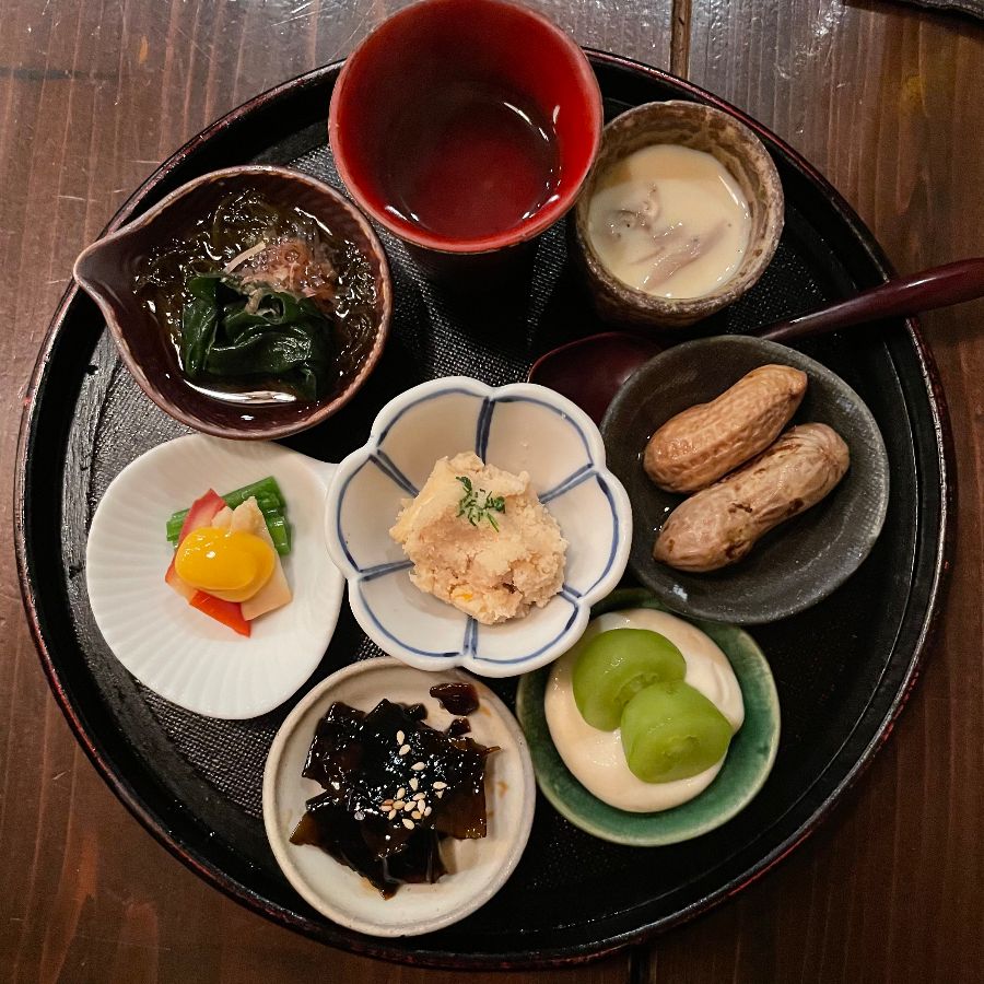 다양한 츠케모노 한상차림