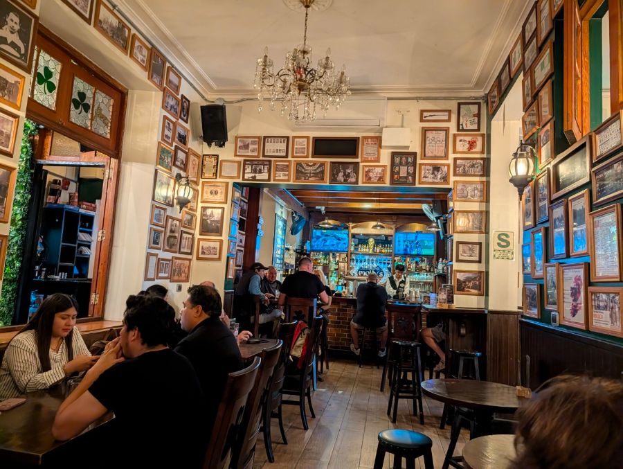 몰리스 내부 인테리어