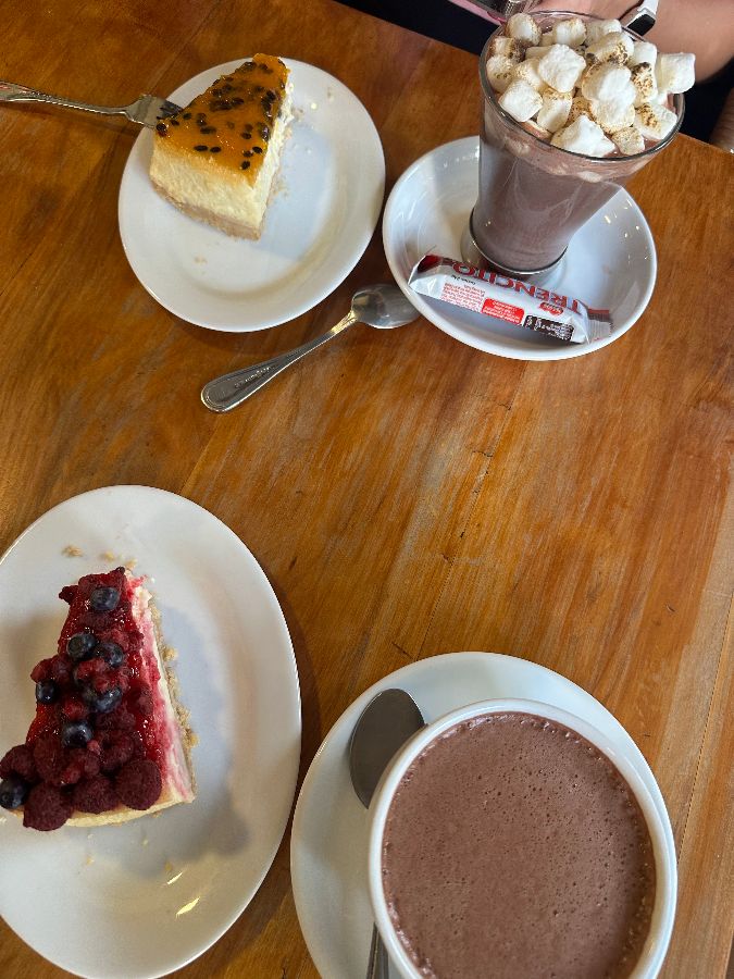 다양한 종류의 케이크