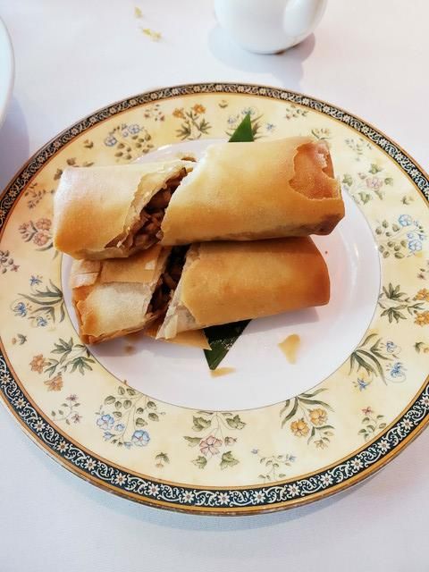 겉은 바삭, 속은 촉촉한 춘권