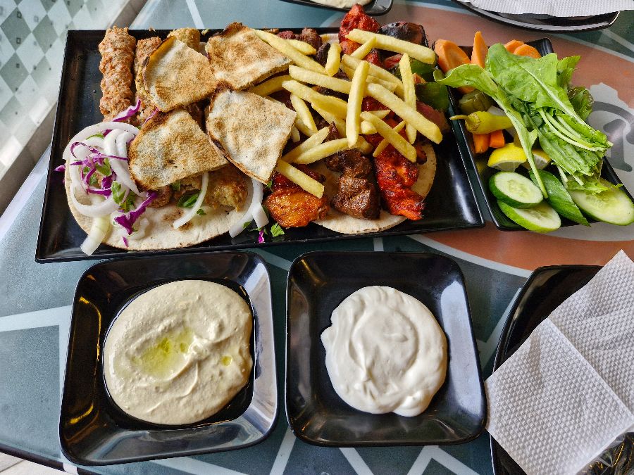 푸짐한 믹스 그릴