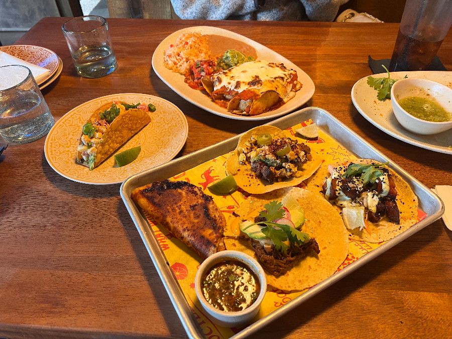 다양한 타코 메뉴