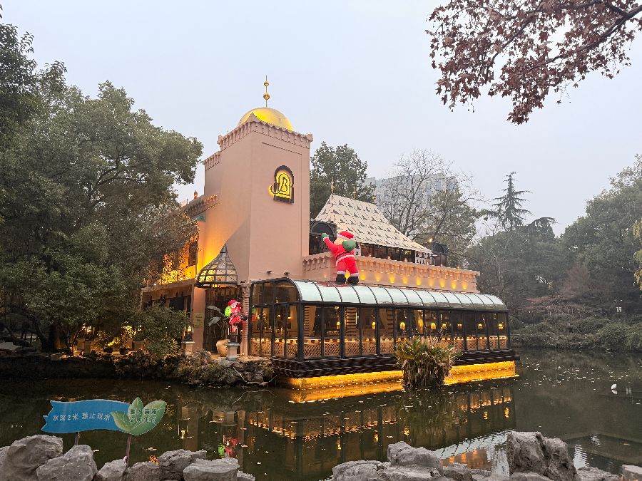 바르바로사의 외관