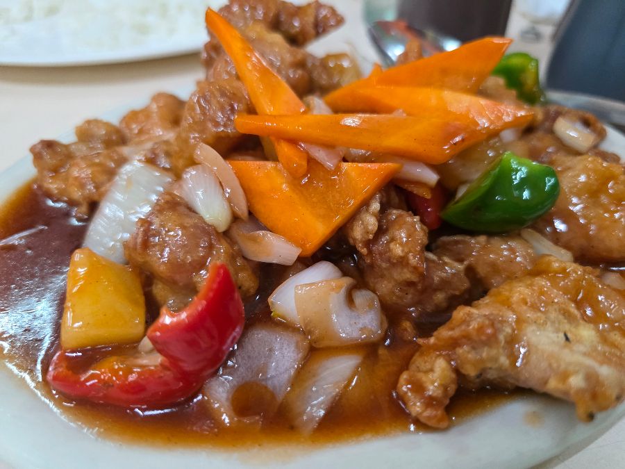 윤기가 흐르는 탕수육