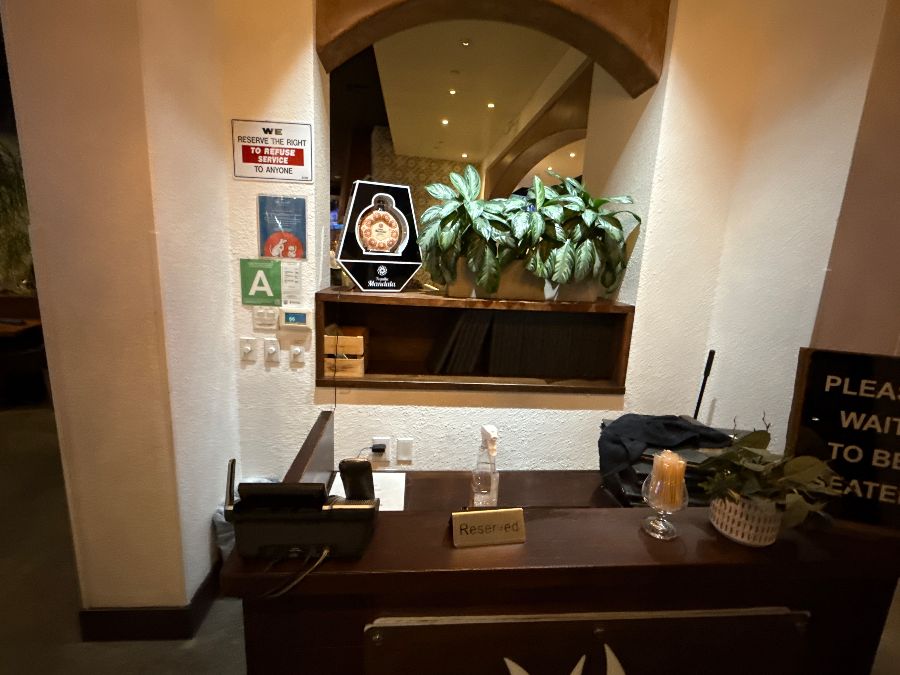 솔 아가베 리셉션 데스크