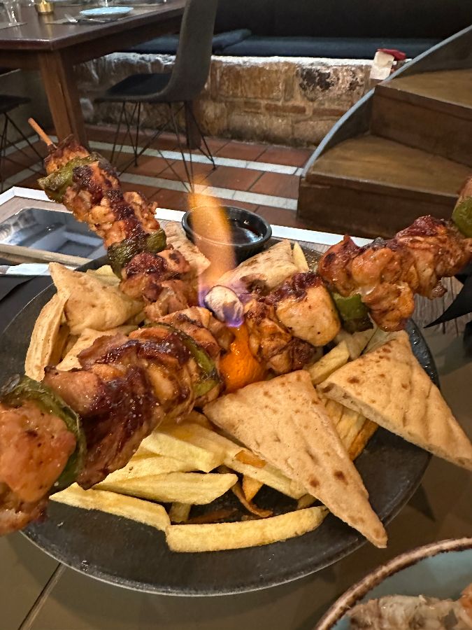 불타는 치킨 수블라키