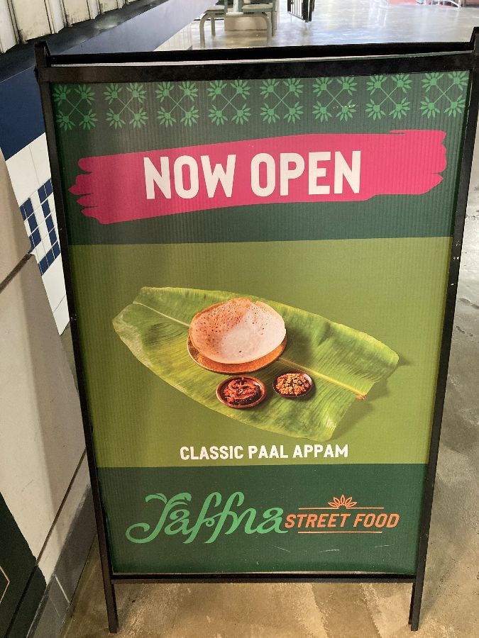 자프나 스트리트 푸드 안내판