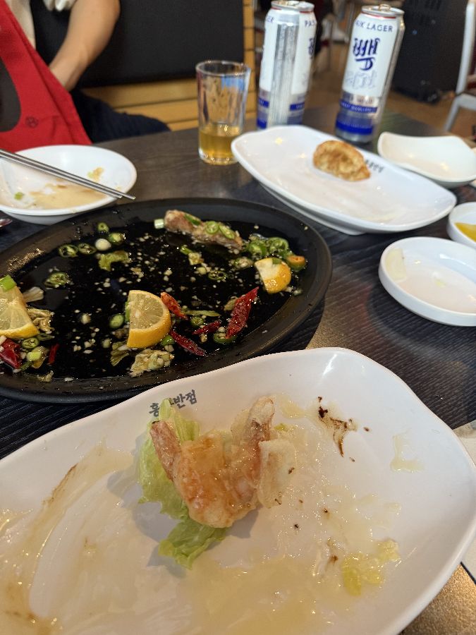 식사를 마친 테이블