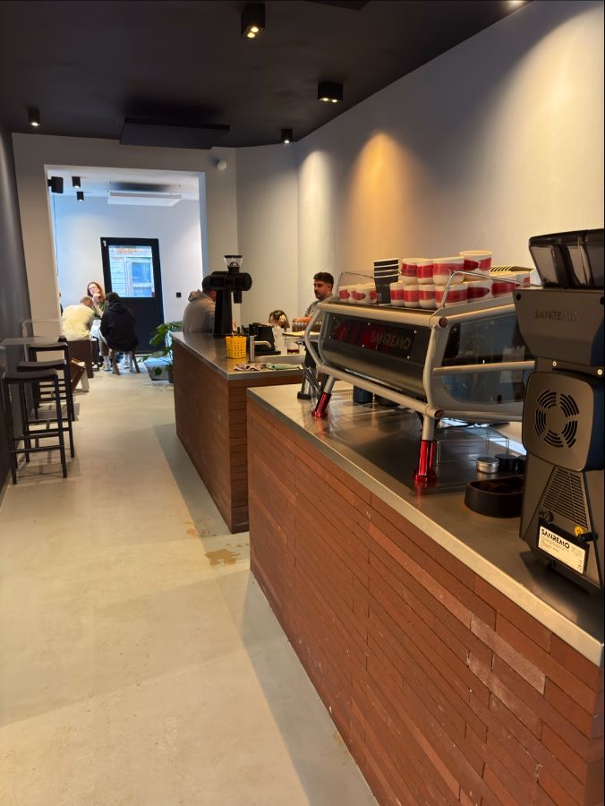 Elevate Coffee Lab의 내부 모습