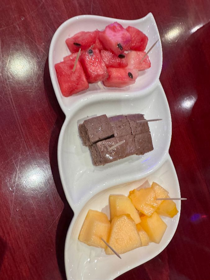 후식으로 제공되는 과일