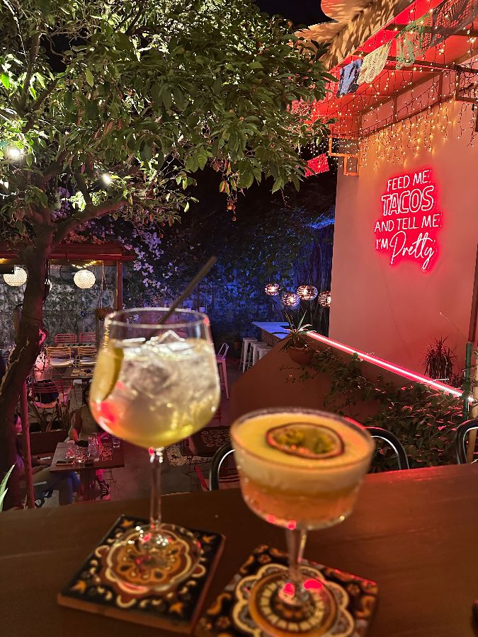 멘티로사의 밤 풍경