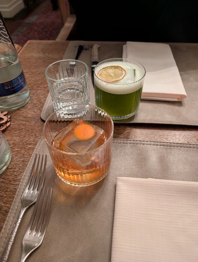 시원한 음료 사진