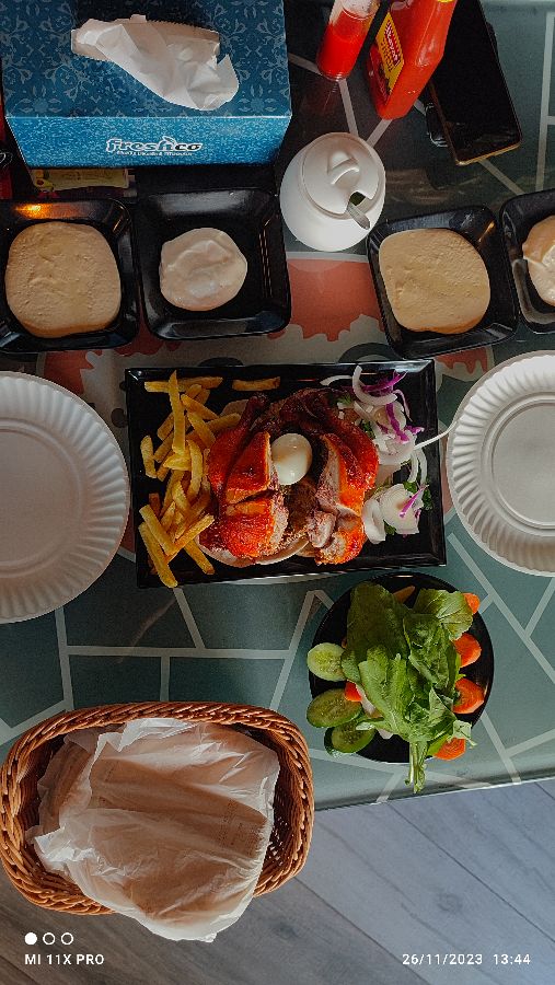 믹스 그릴 전체 샷