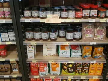 바르셀로나 유기농 식품의 천국, Frooty에서 만나는 특별한 미식 경험