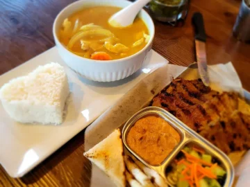 한타에서 만나는 태국 미식, 정통의 향기가 숨 쉬는 맛집 기행