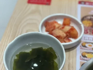 싱가포르 맛집, 민정비빔밥에서 즐기는 한식 향수와 다채로운 맛의 향연