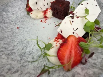 상파울루 도심 속 오아시스, 에스더 루프탑에서 맛보는 황홀경의 순간: 특별한 날을 위한 최고의 맛집