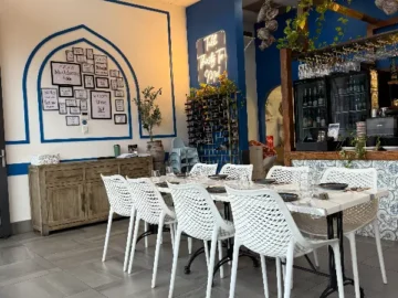 그리스 섬의 향기가 물씬, Melbourne 맛집 오 마이 그릭에서 즐기는 지중해 미식 여행