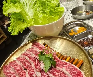 마드리드에서 만나는 서울의 맛, RUIKI Korean BBQ 맛집 탐험기