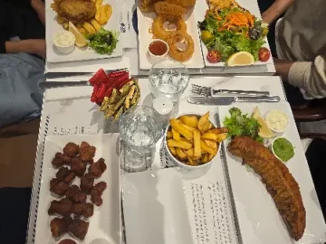 런던 맛집 기행, Fishoria에서 맛보는 정통 피쉬앤칩스의 향연