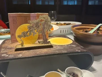 베이징 미식 여행의 정점, 세련된 분위기 속 동베이 맛집