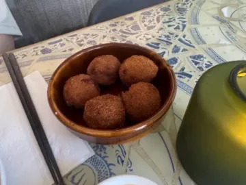 골목길 숨은 보석, 진정한 베트남 포 맛집 향수를 자극하는 서울의 맛