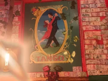 암스테르담 담광장의 숨겨진 보석, 아르헨티나의 맛있는 미트 맛집 기행