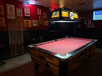 라스베이거스의 숨겨진 보석, 디노스에서 즐기는 로컬 감성 맛집 탐험