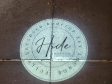 숨겨진 보석 같은 곳, 하이드 루프탑 레스토랑에서 맛보는 덴버 최고의 야경 맛집