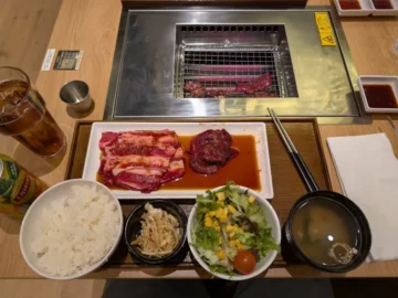 스트랫퍼드 맛집, 더 야키니쿠 라이크에서 느끼는 일본 고향의 맛