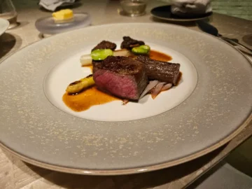 긴자 샤넬 속 숨겨진 보석, 베이지 알랭 뒤카스 도쿄에서 맛보는 프랑스 미식 여행