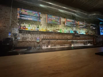 마드리드 수제맥주의 천국, 다채로운 라인업에 취하는 시간 여행 맛집