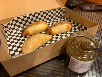 사우스 샌프란시스코의 숨겨진 맛, 코시나 밀롱가 아르헨티나 엠파나다 맛집 기행