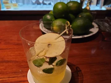 오사카 숨은 보석, 히라마츠 바에서 만나는 황홀한 칵테일 미식 경험