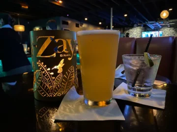 샌디에이고 숨은 보석, The Cordova Bar에서 만나는 특별한 밤의 맛!