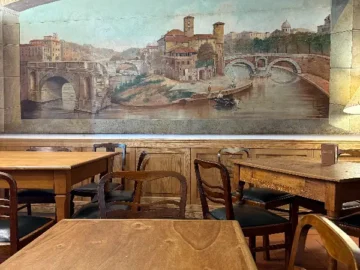 로마 트라스테베레 골목길, 달콤한 미소짓게 하는 젤라또 맛집 서사