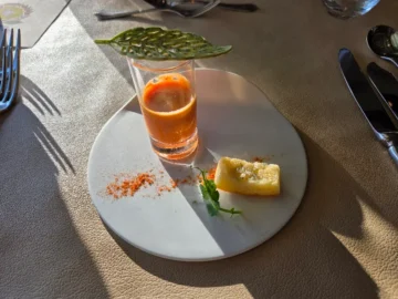 아시노호반의 낭만, 하코네 맛집 산의 호텔 프랑스 요리에서 즐기는 미식 여행