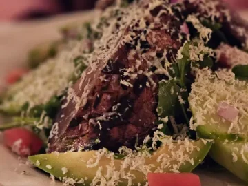 뉴욕에서 만나는 파리의 낭만, Deux Amis에서 맛보는 프랑스 지역 맛집의 향수