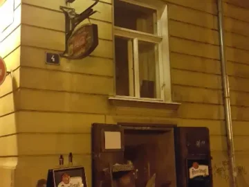 프라하 골목길 숨은 보석, 고풍스러운 분위기의 프라하 맛집 기행